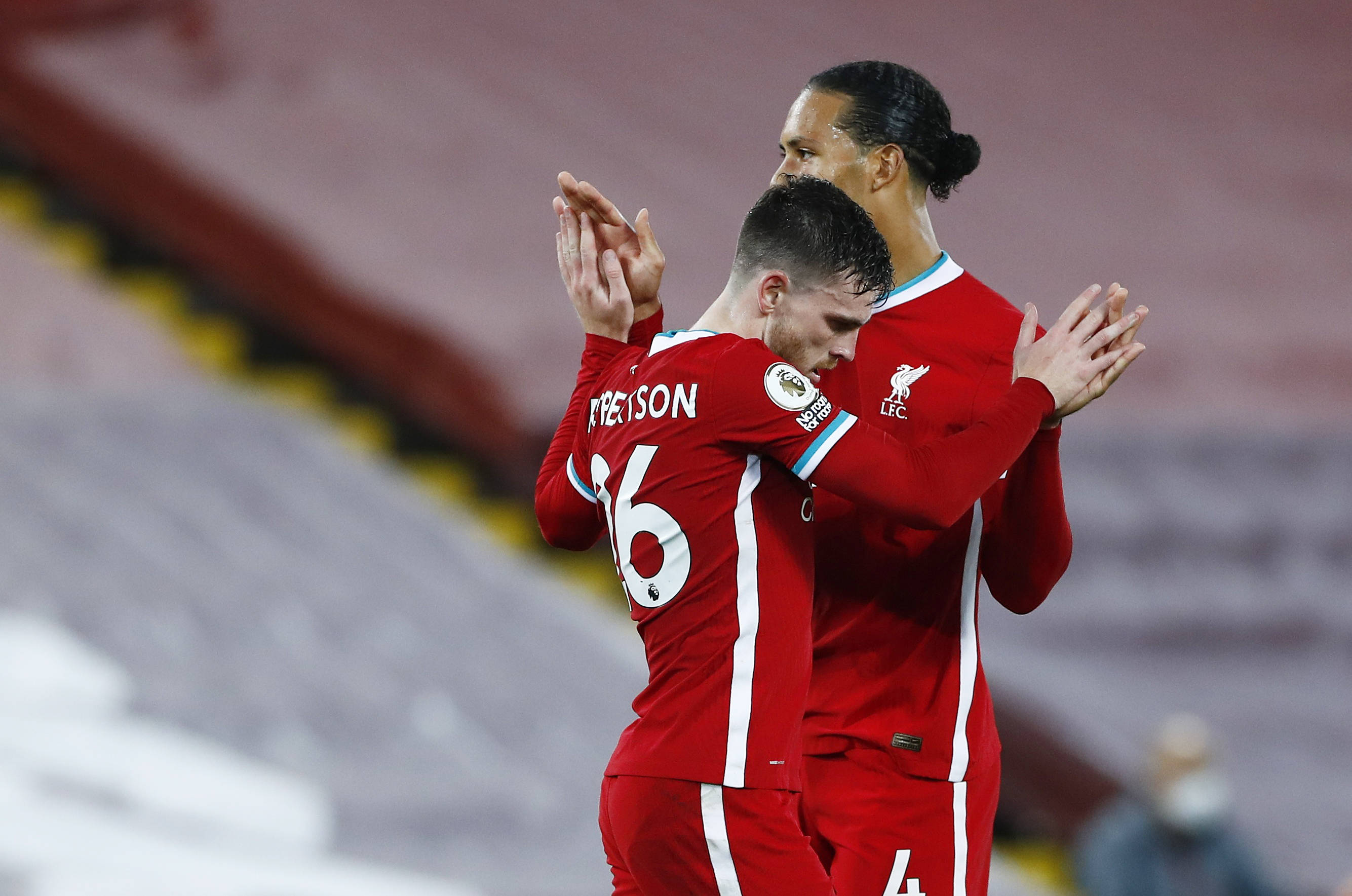 中路让出传 中路让出传